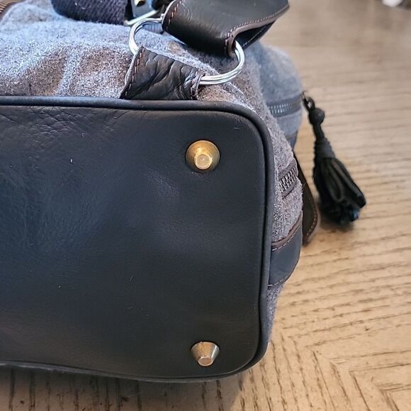 Studded leather Trim Backpack Handbag Gray gold Isabella Fiore - Picture 6 of 11